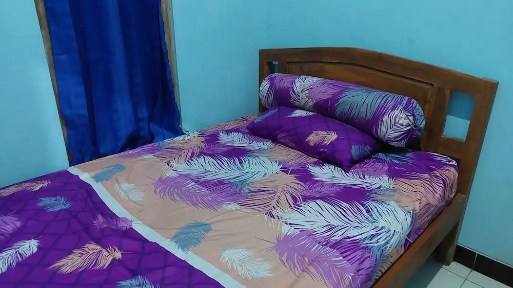 Батуретно: Adzriel Homestay Syariah