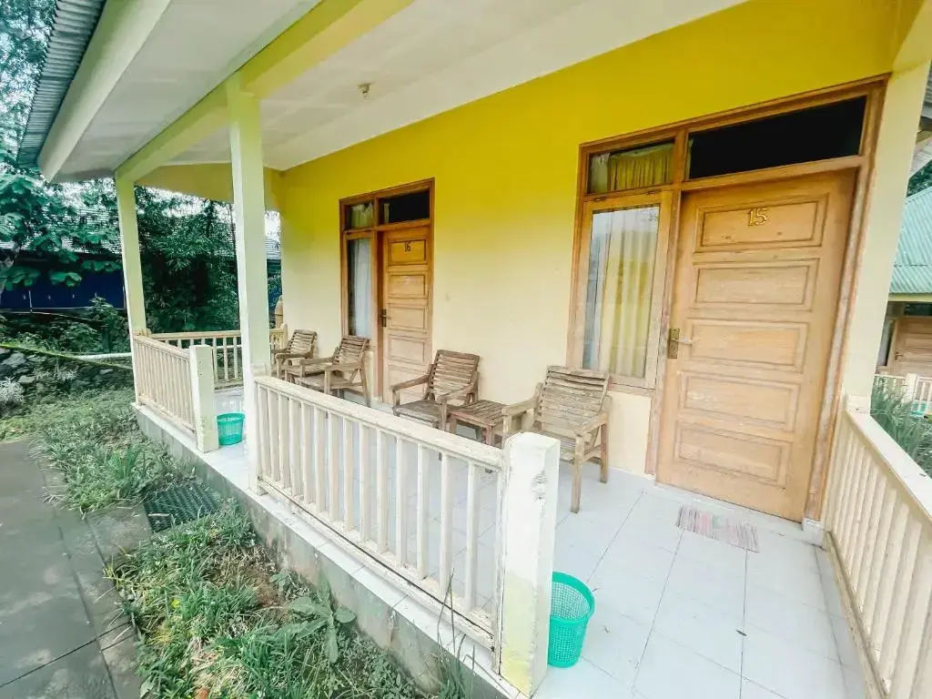 Сембалун Лаванг: Lembah Rinjani Villa & Resto Syariah by ecommerceloka