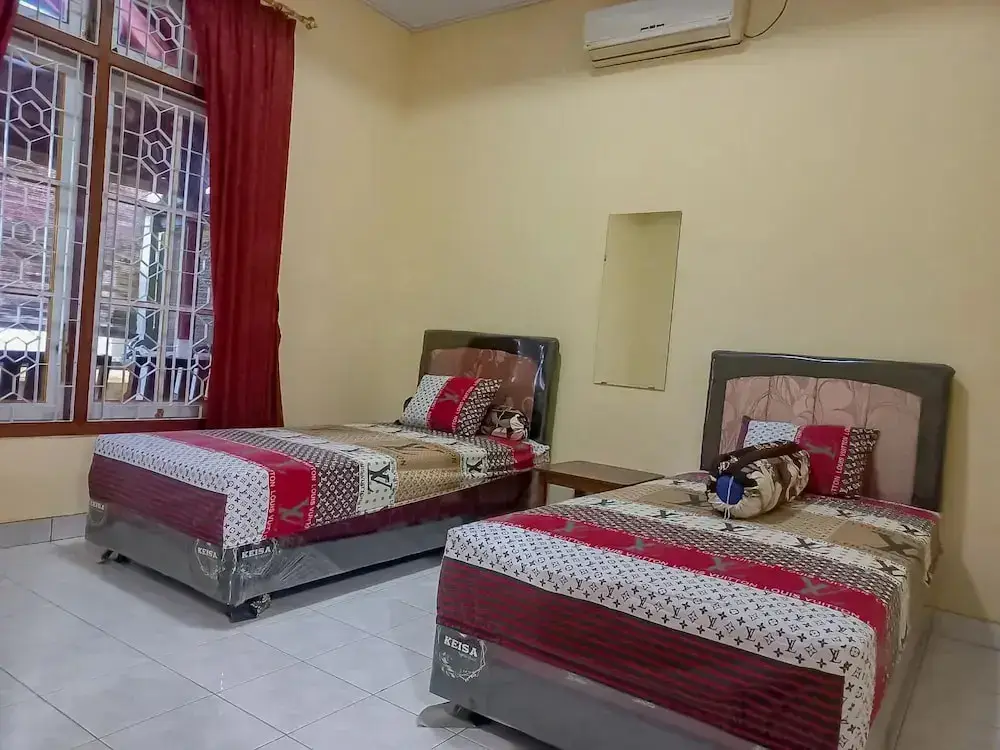 Баньюванги: Rumah Kost Nakula