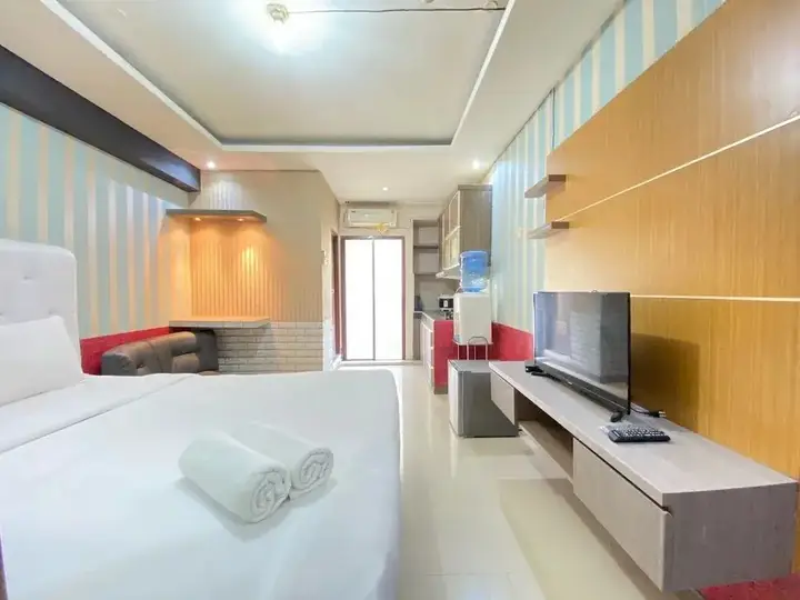Бандунг: Spacious Studio Furnished Apartment At Gateway Ahmad Yani Cicadas Bandung