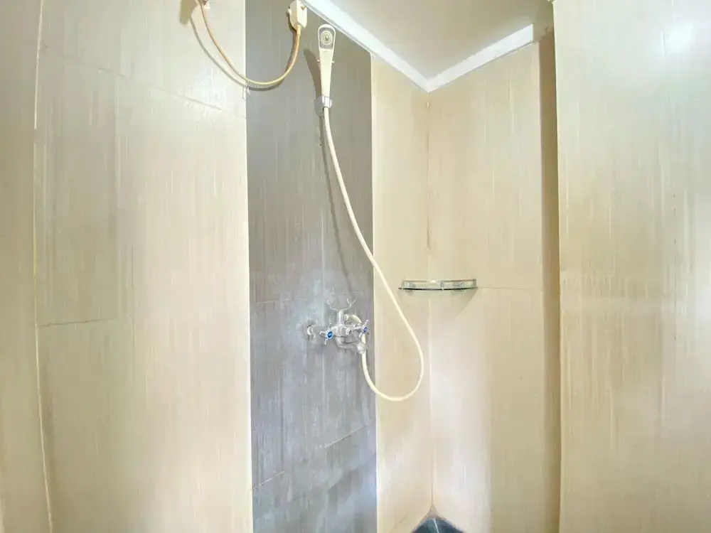 Бандунг: Spacious Studio Furnished Apartment At Gateway Ahmad Yani Cicadas Bandung