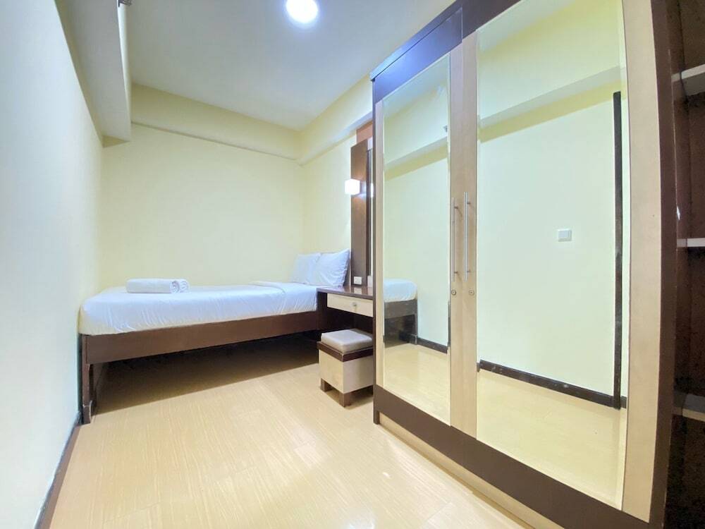 Бандунг: Spacious And Modern 2Br At Braga City Walk Apartment