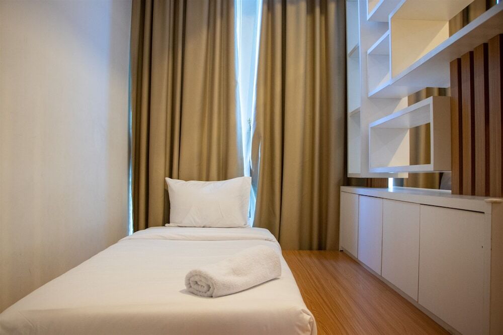 Джакарта: Nice And Cozy 1Br With Extra Room Apartment At Capitol Park Residence