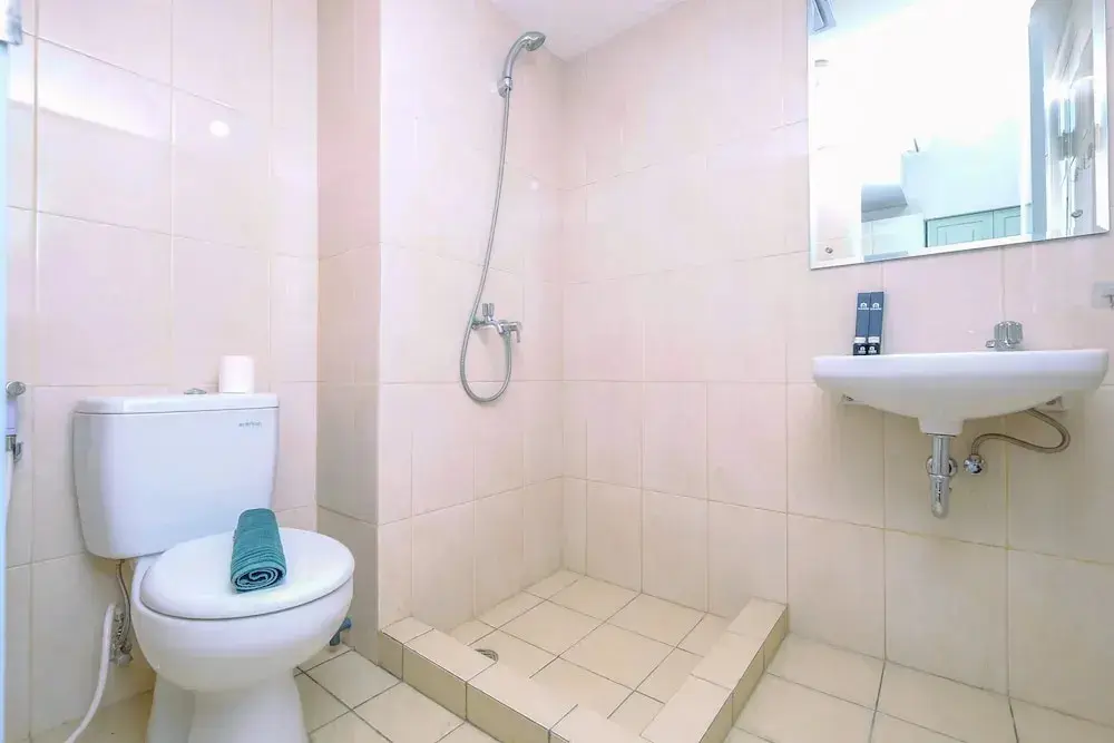 Бекаси: Best Choice And Warm Studio At Springlake Summarecon Bekasi Apartment