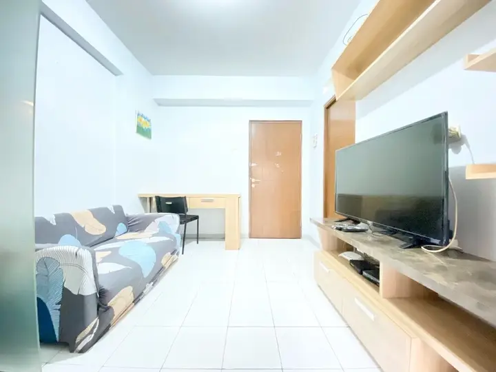Бандунг: Modern And Tidy 2Br Apartment At Gateway Ahmad Yani Cicadas