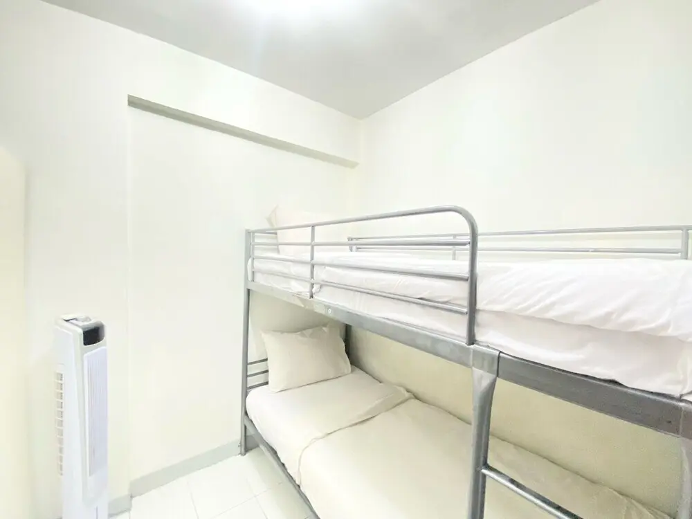 Бандунг: Modern And Tidy 2Br Apartment At Gateway Ahmad Yani Cicadas