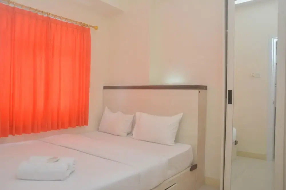 Comfy And Best Deal 2Br At Green Pramuka City Apartment — фото 1