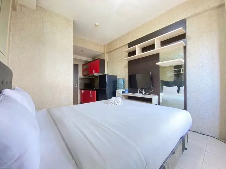 Бандунг: Nice And Comfy Studio At Suites @Metro Apartment