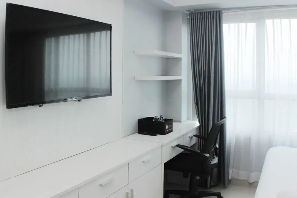 Бекаси: Modern Look And Comfy Studio Apartment At Springlake Summarecon