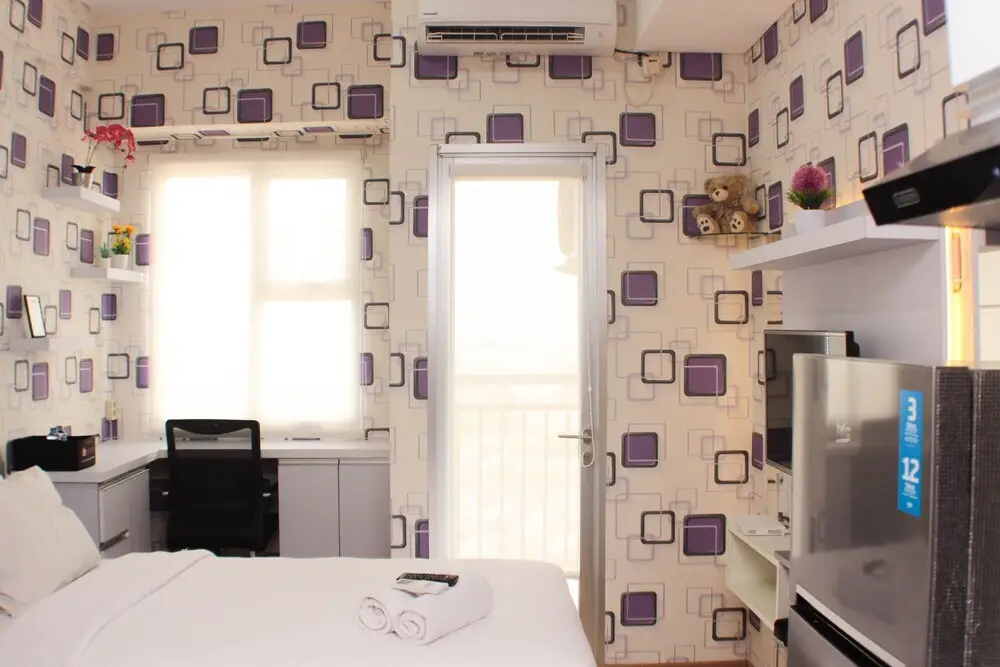 Бекаси: Simply Look Studio Room At Transpark Juanda Bekasi Timur Apartment