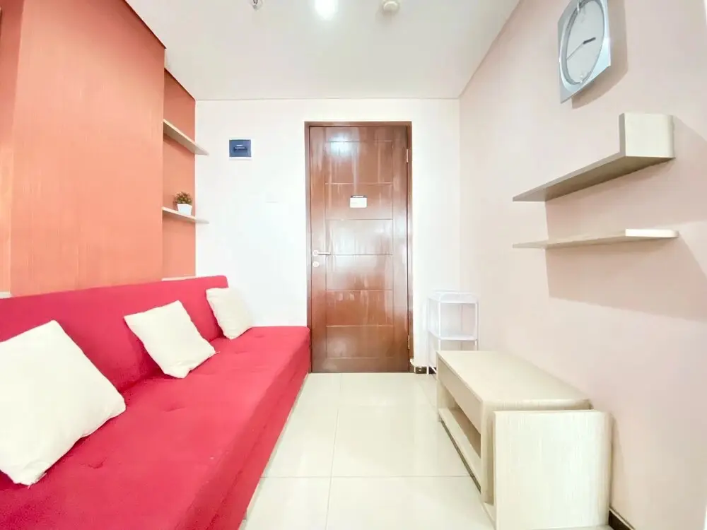 Бандунг: Comfy 1Br At Gateway Pasteur Apartment