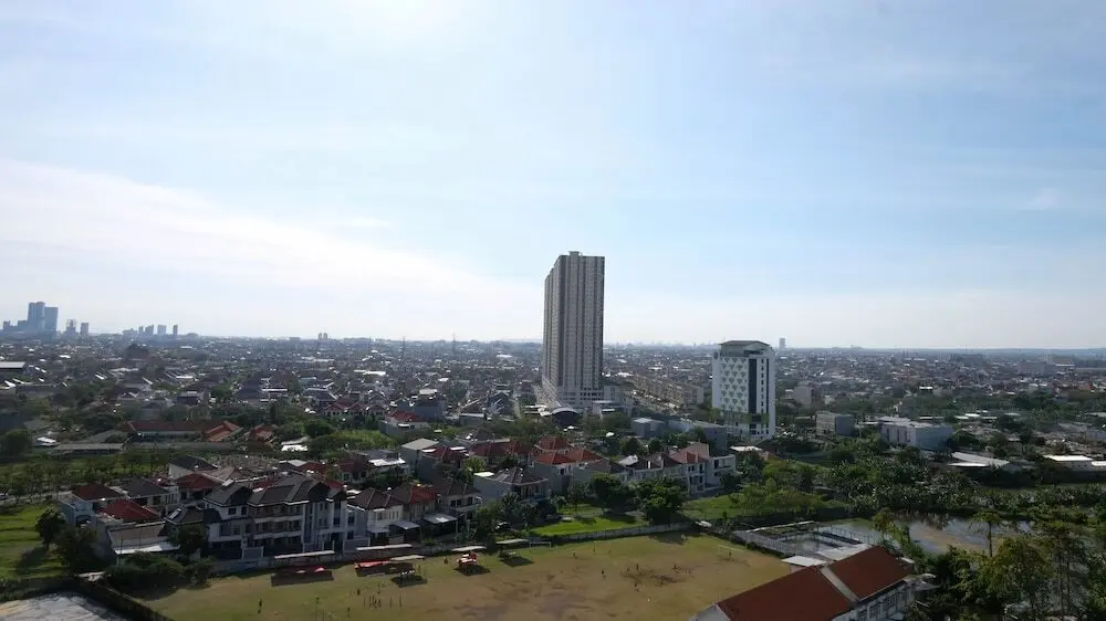 Сурабая: Homey And Tidy Studio At Taman Melati Surabaya Apartment