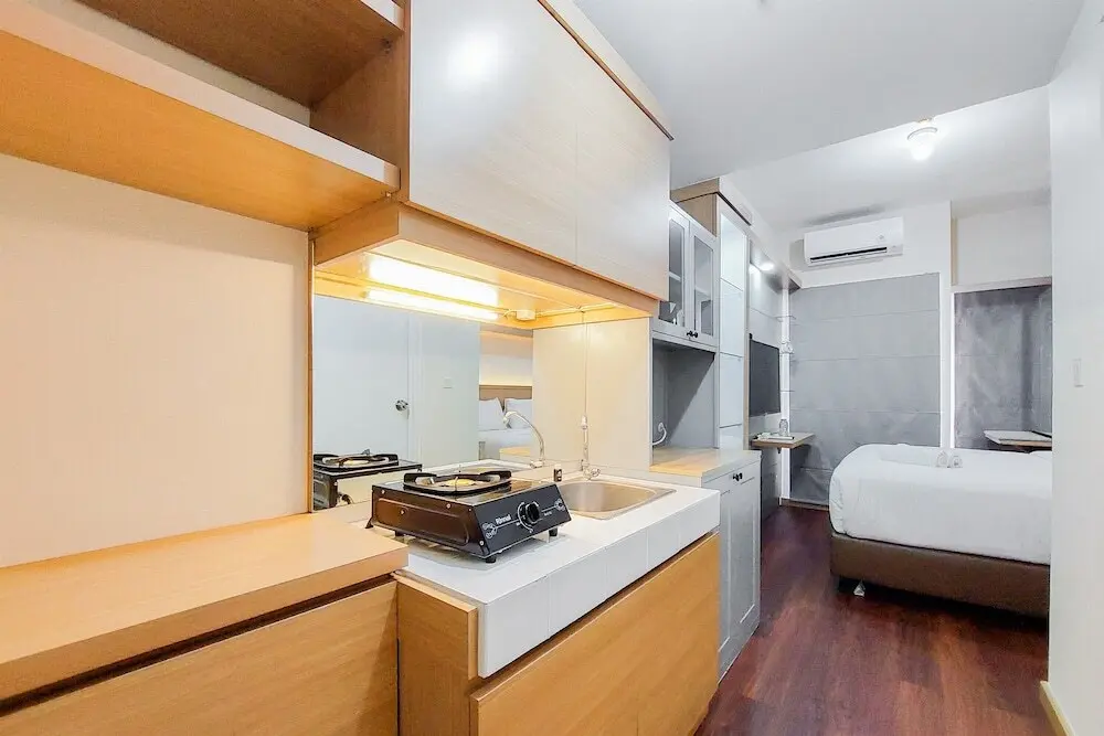 Legok: Comfortable Studio Apartment At M-Town Residence