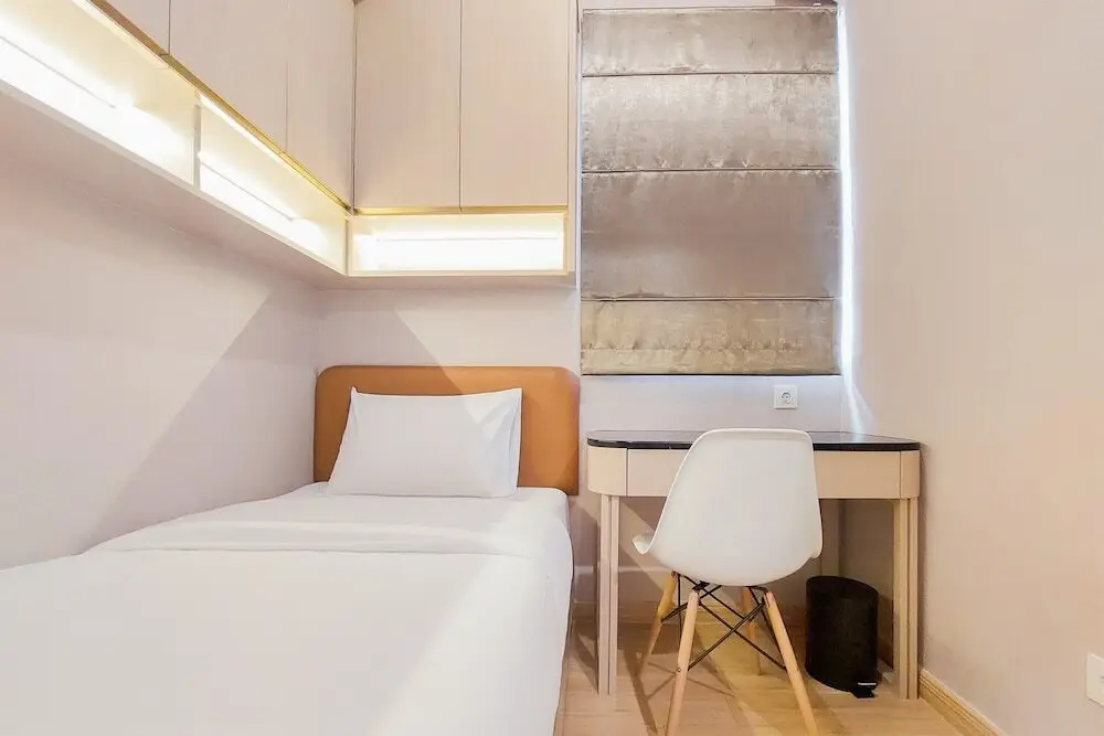 Legok: Scenic And Restful 2Br Sky House Bsd Apartment