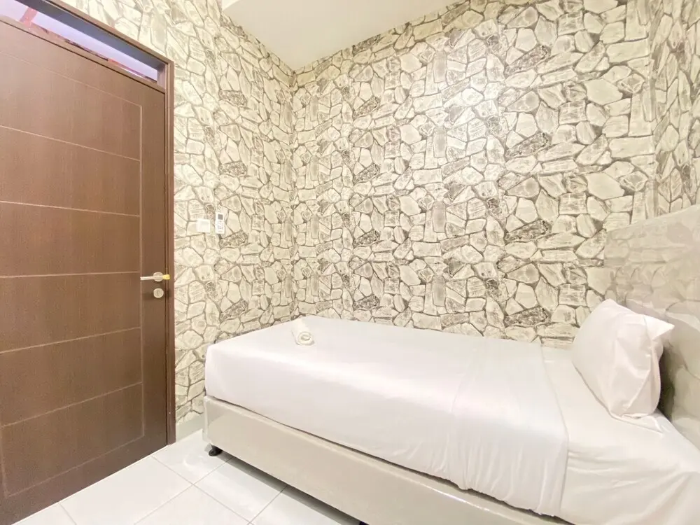 Бандунг: Warm And Comfort 2Br Mekarwangi Square Cibaduyut Apartment