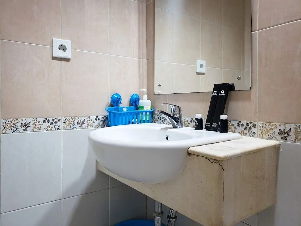 Джакарта: Minimalist And Comfy 1Br At The Boulevard Apartment