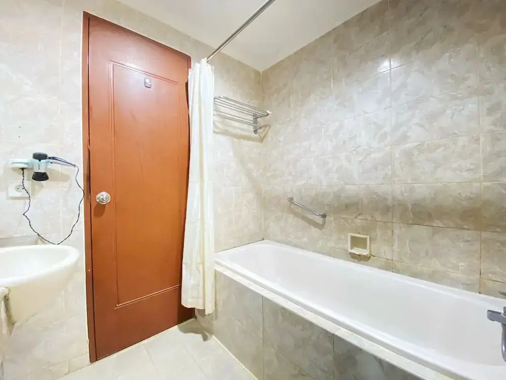 Бандунг: Homey 1Br At Galeri Ciumbuleuit 1 Apartment