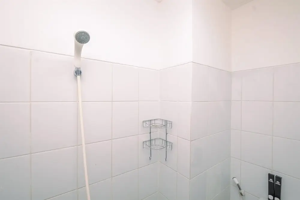 Читарингул: Restful And Tidy Studio At Gunung Putri Square Apartment