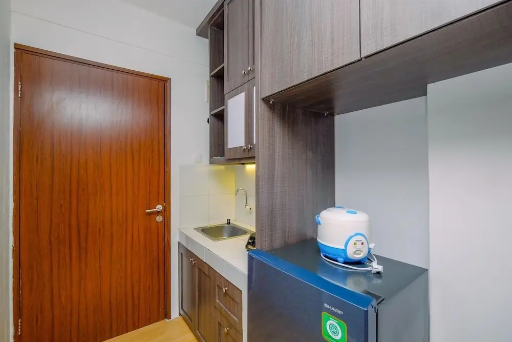 Читарингул: Restful And Tidy Studio At Gunung Putri Square Apartment