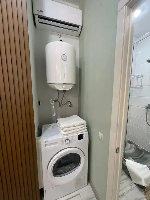 Сочи: Bulvar Nadezhd 8 2 Apartments