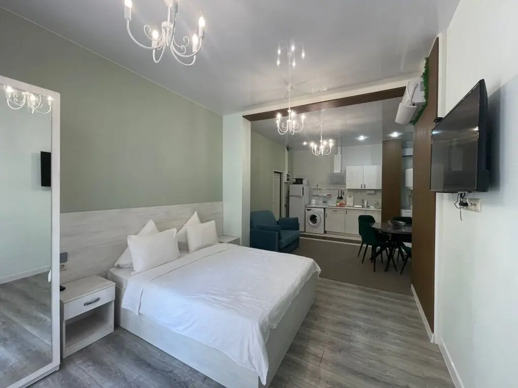 Сочи: Bulvar Nadezhd 8/2 Apartments