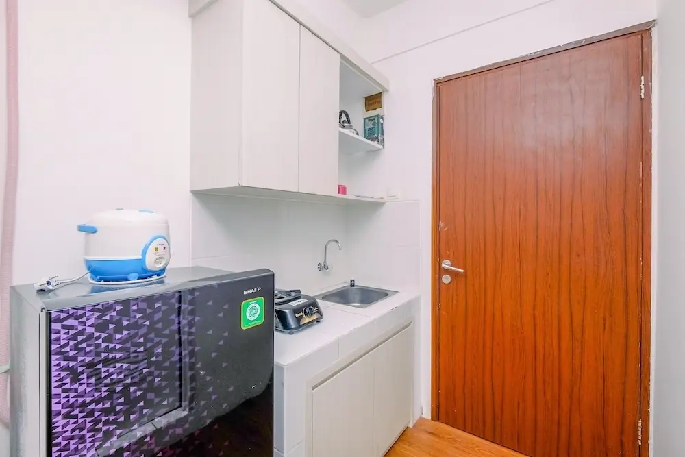 Читарингул: Cozy And Comfort Stay Studio Room At Gunung Putri Square Apartment