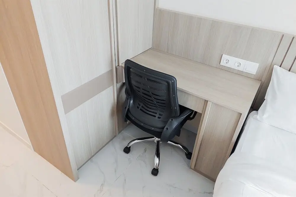 Legok: Stunning And Nice Studio At Sky House Bsd Apartment
