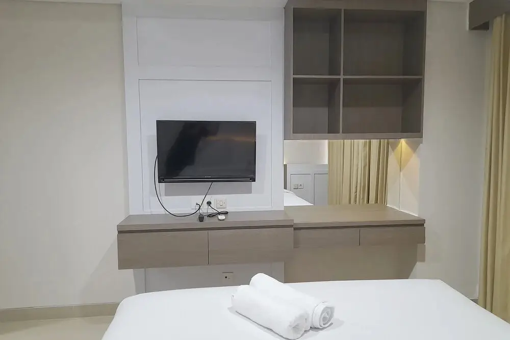 Ngaglik: Cozy Studio Room At Patraland Amarta Apartment