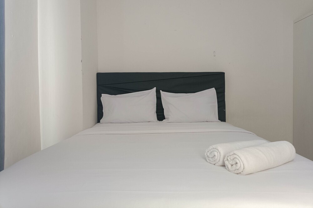 Макассар: 2Br Homey At Vida View Makassar Apartment