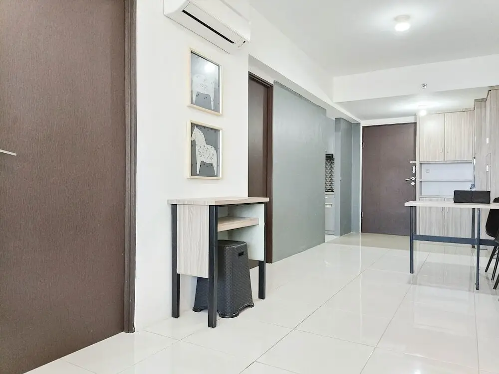 Макассар: Nice And Modern 2Br At Royal Makassar Apartment