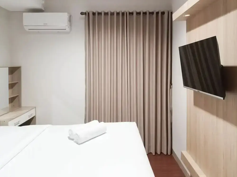 Ngaglik: Elegant And Spacious 1Br At Patraland Amarta Apartment
