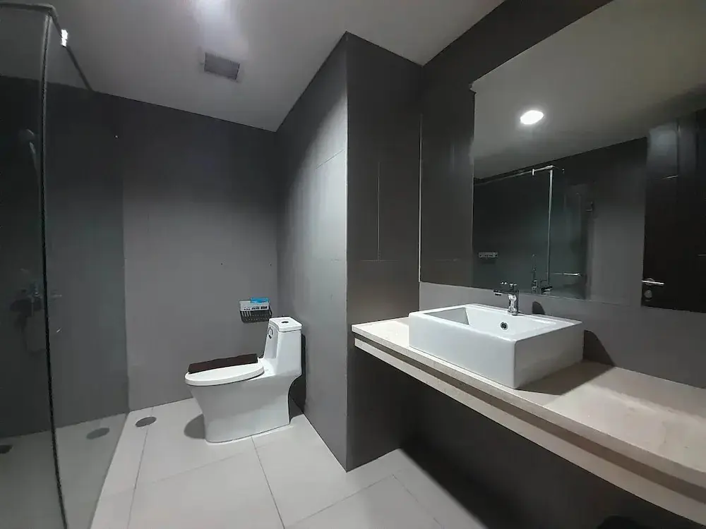 Ngaglik: Elegant And Spacious 1Br At Patraland Amarta Apartment