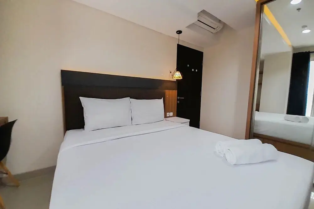 Fancy And Nice 1Br At Patraland Amarta Apartment — фото 1