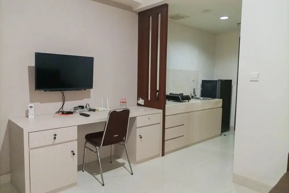 Депок: 1Br With Cozy Design At Uttara The Icon Apartment