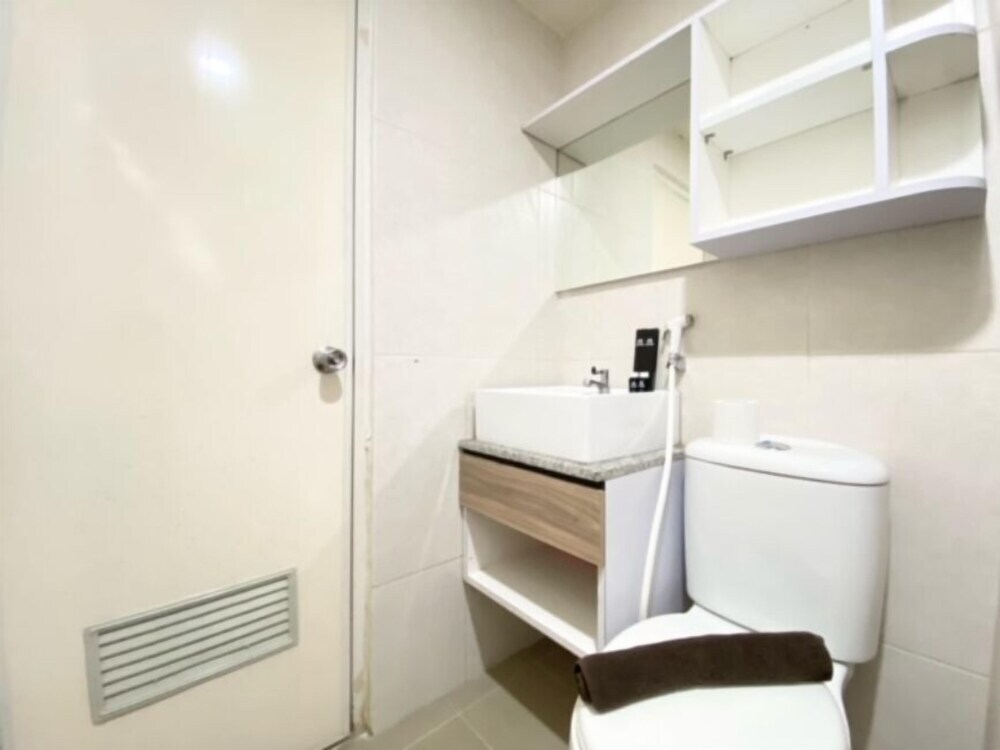Бандунг: Best Deal 2Br At Grand Asia Afrika Apartment