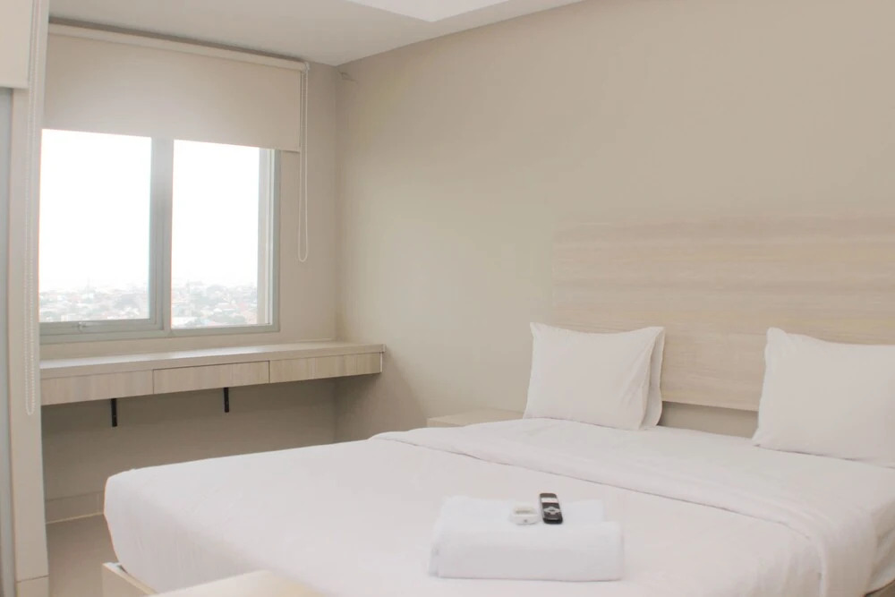 Бекаси: Nice Studio At Gateway Park Lrt City Bekasi Apartment