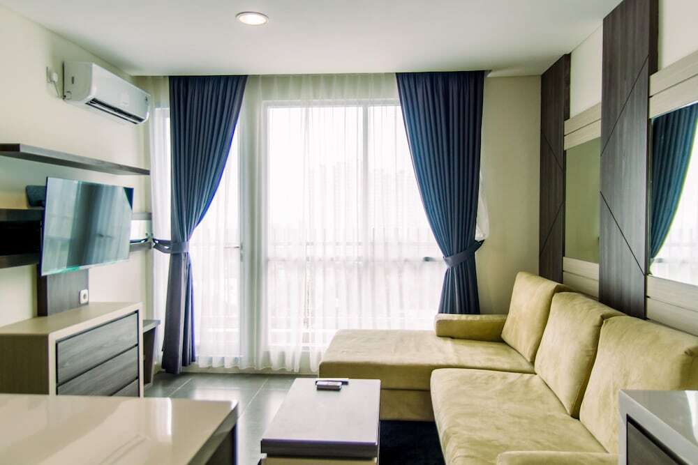 Южный Тангеранг: Comfort And Best Choice 2Br At Bintaro Icon Apartment