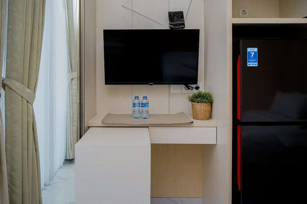 Legok: Well Furnished Studio Apartment Sky House Bsd