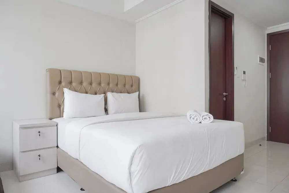 Джакарта: Fully Furnished And Cozy Studio At Green Sedayu Apartment