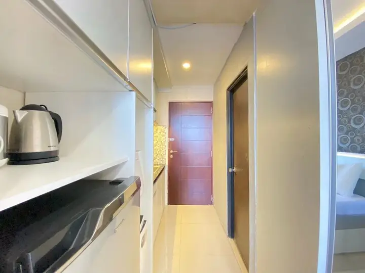 Бандунг: Cozy Studio Apartment At Emerald Towers Bandung