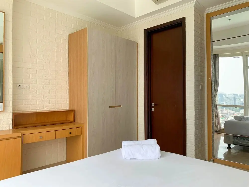Джакарта: Nice And Homey 2Br At Menteng Park Apartment