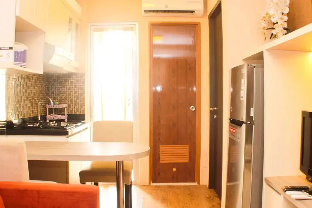 Джакарта: Strategic And Simply 2Br At Bassura City Apartment