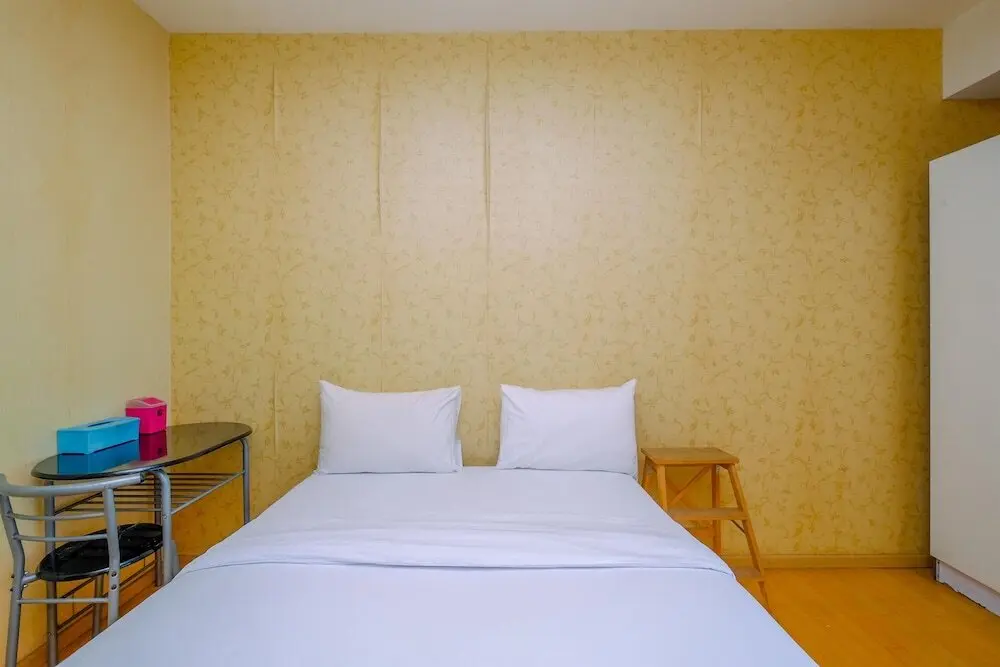 Южный Тангеранг: Comfort And Tidy Studio Apartment Serpong Greenview