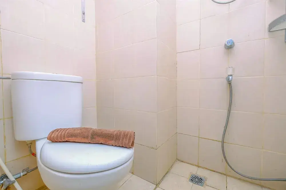 Южный Тангеранг: Comfort And Tidy Studio Apartment Serpong Greenview