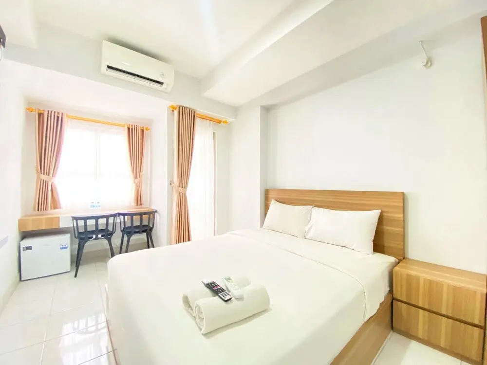 Бандунг: Cozy And Spacious Studio Room At Mekarwangi Square Apartment