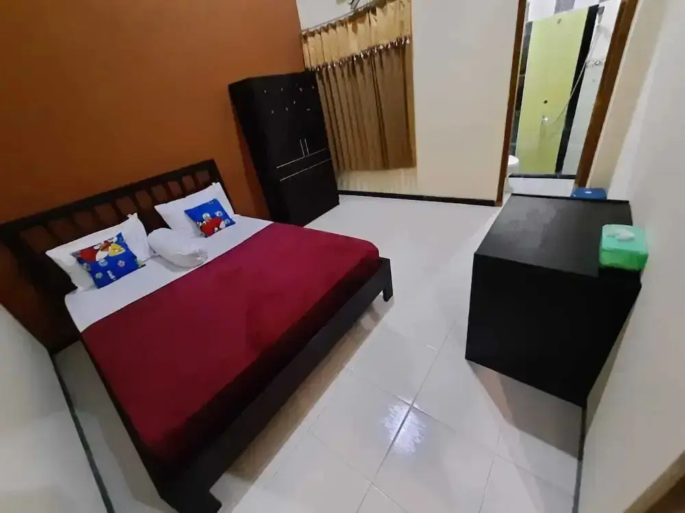 Калипуро: 999 KHS 2 Homestay