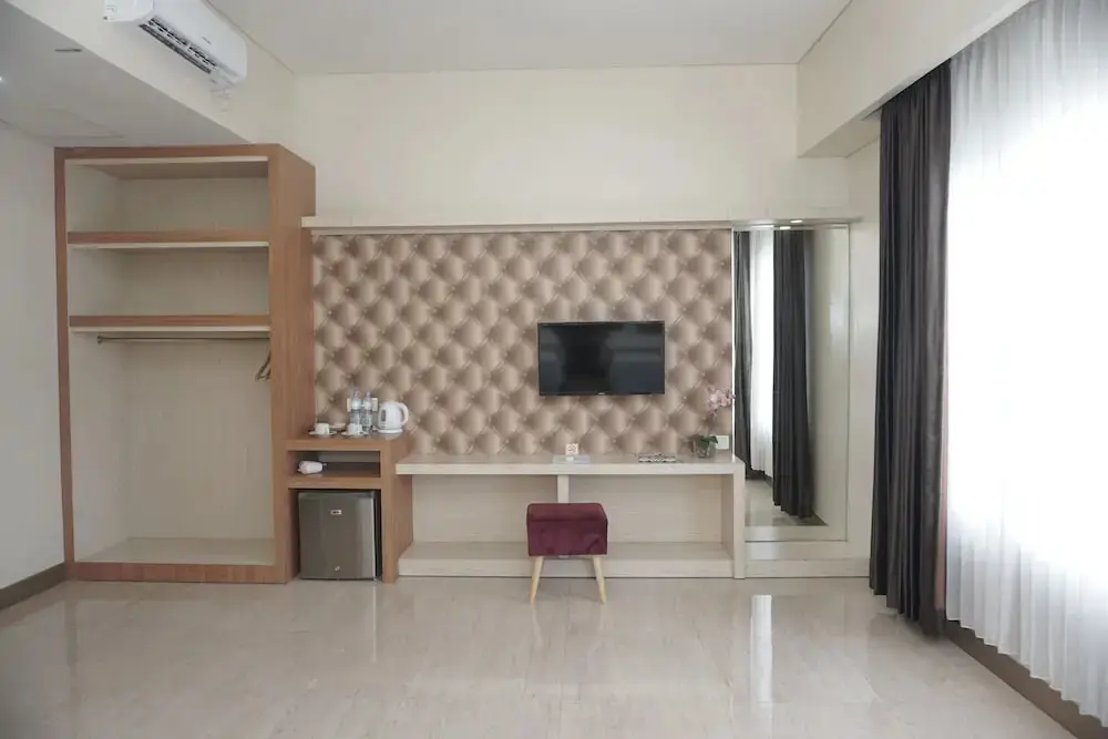 Сурабая: Cahaya 3 Hotel Near Juanda Airport