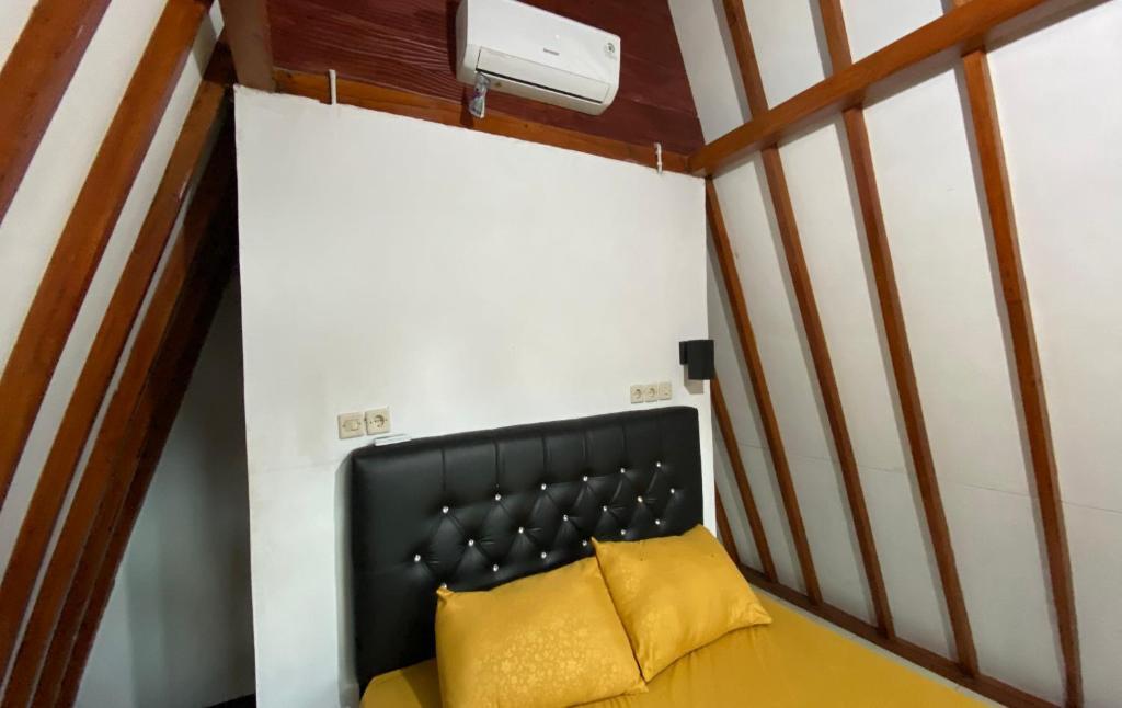 Вoнoсари: Kayu Watu Cottage Gunung Kidul