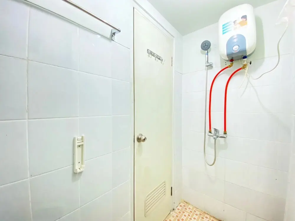 Бандунг: Relaxing Studio Room At Suites @Metro Apartment