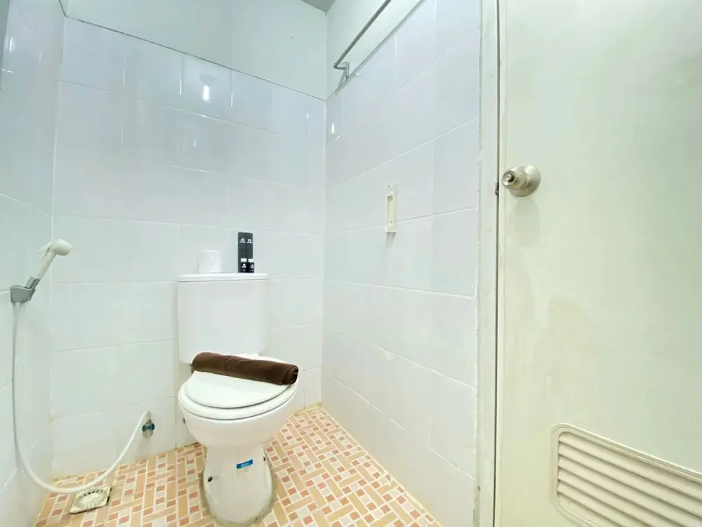 Бандунг: Relaxing Studio Room At Suites @Metro Apartment